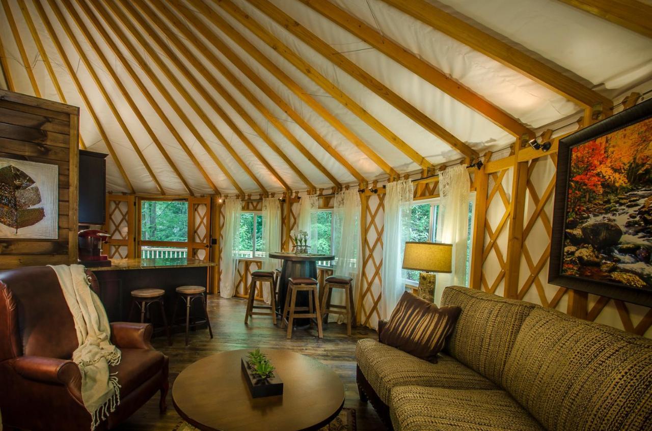 Spring Ridge Luxury Yurt - Creekside Glamping With Private Hot Tub Topton Exterior foto